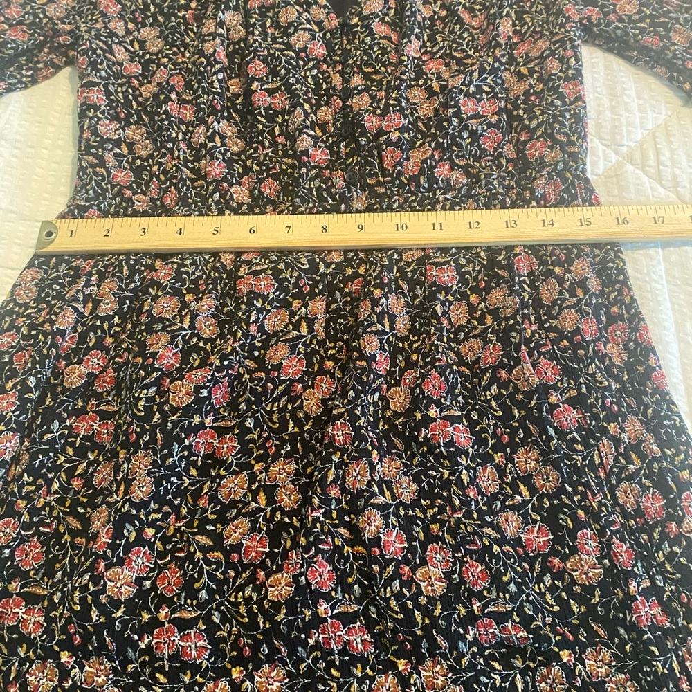 Old Navy Dress Womens Large Black Floral Stretch Waist Bell Sleeve cottagecore - Picture 5 of 10